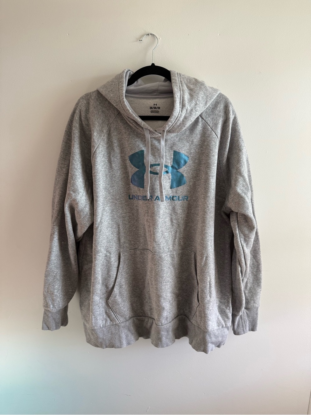 Under Armour Men's Light Gray Hoodie with Teal Logo